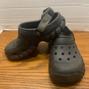Crocs Off-road Sport Clogs Unisex M4/W6 Black great for outdoor activities